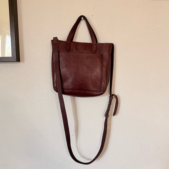 Madewell Small Transport Bag in Dark Cabernet - Picture 4 of 12